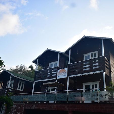 Coastal Bay Inn Alībāg Exterior foto
